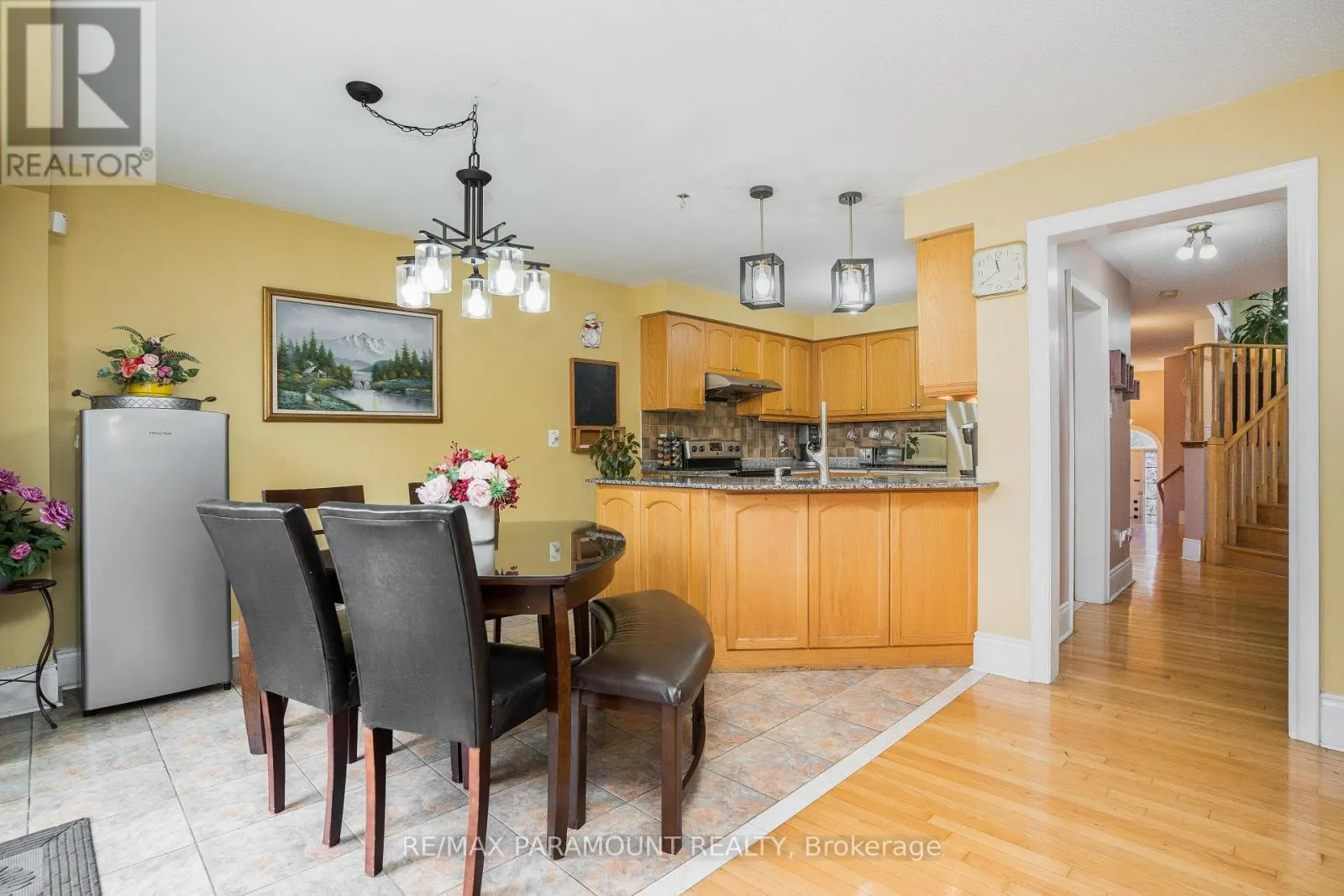 19 RIVER ROCK CRESCENT