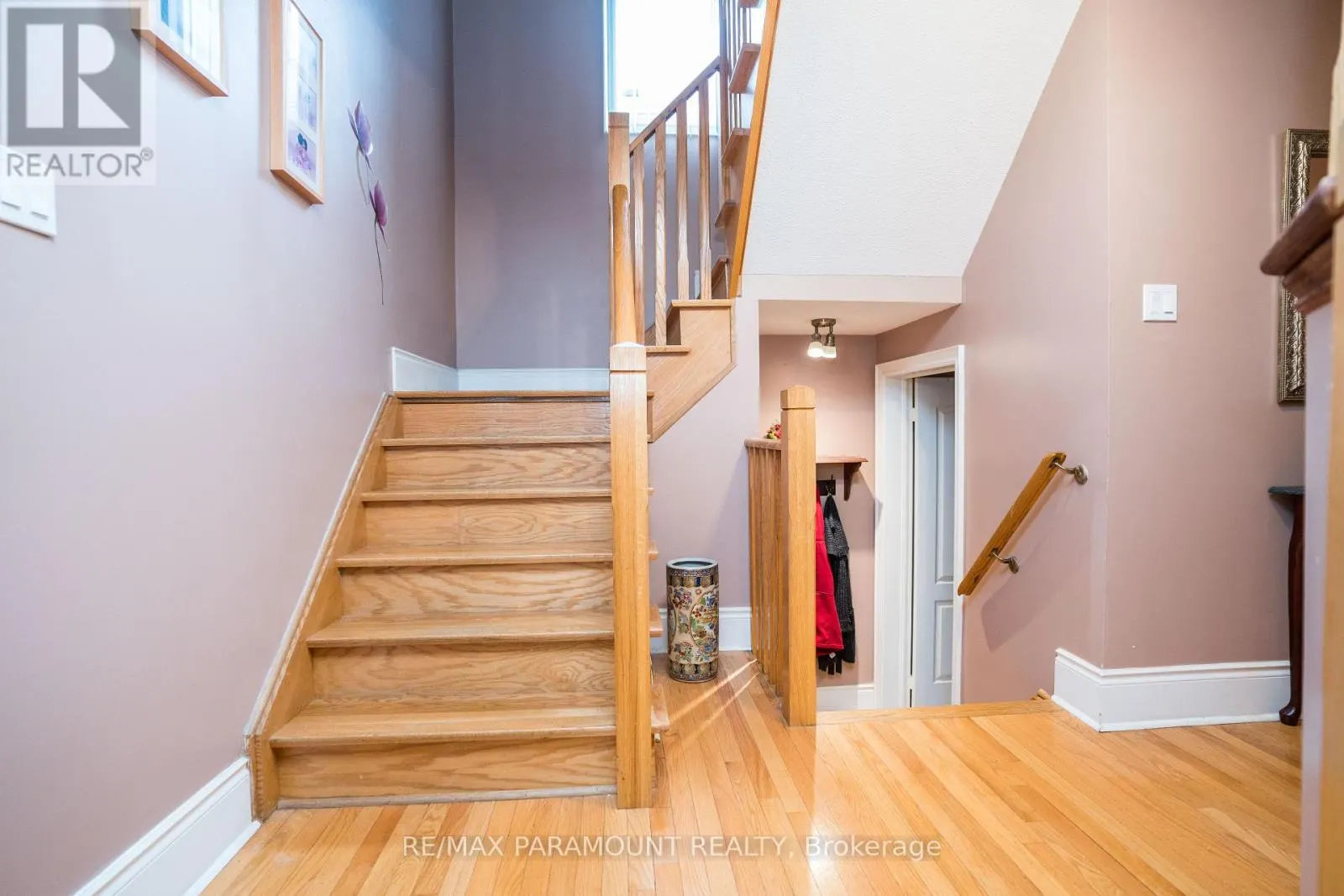 19 RIVER ROCK CRESCENT