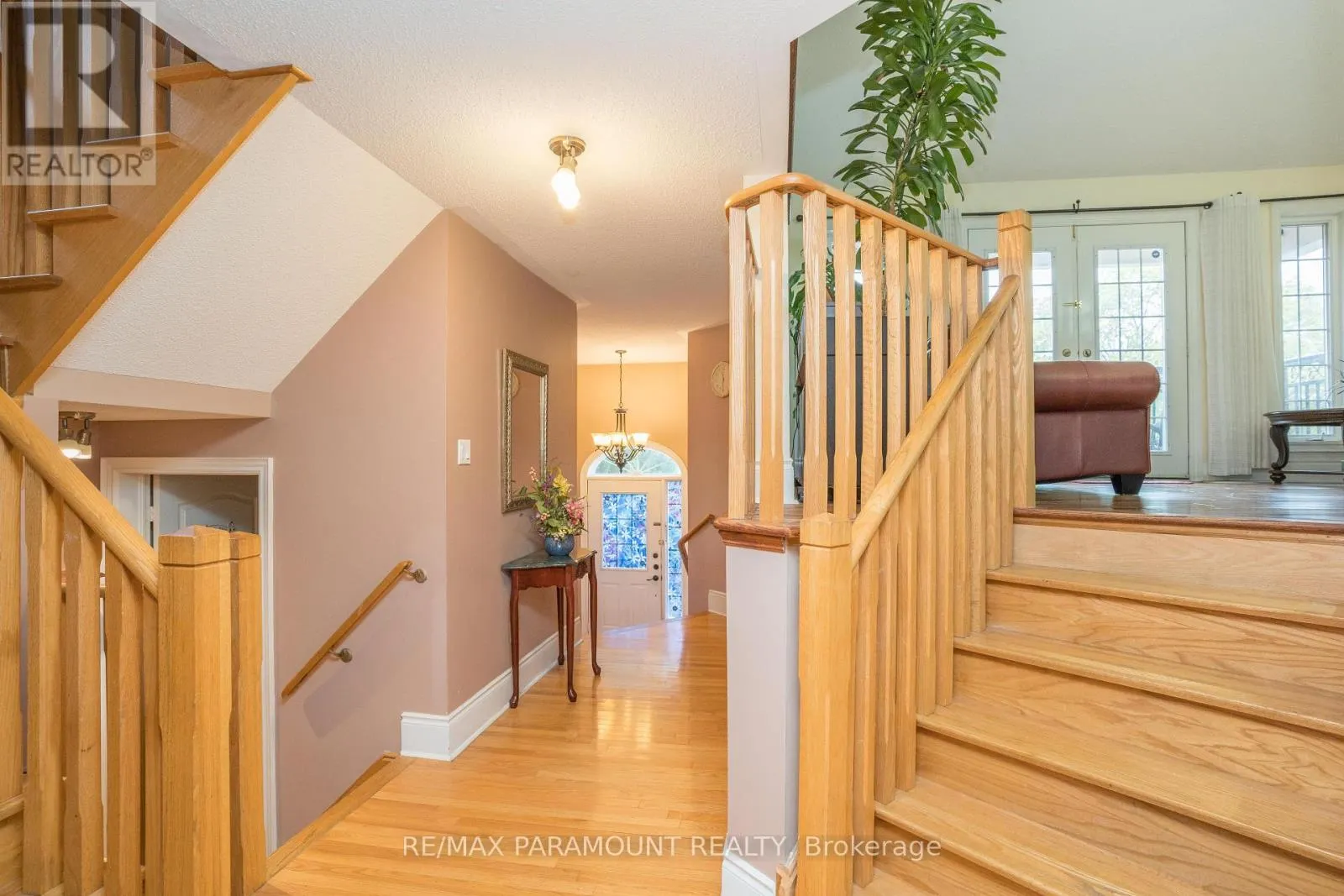 19 RIVER ROCK CRESCENT
