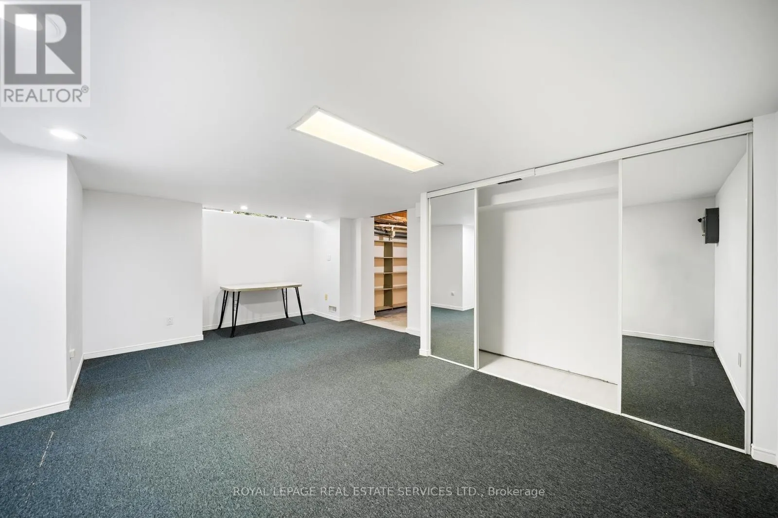 29 ROBIN HOOD ROAD