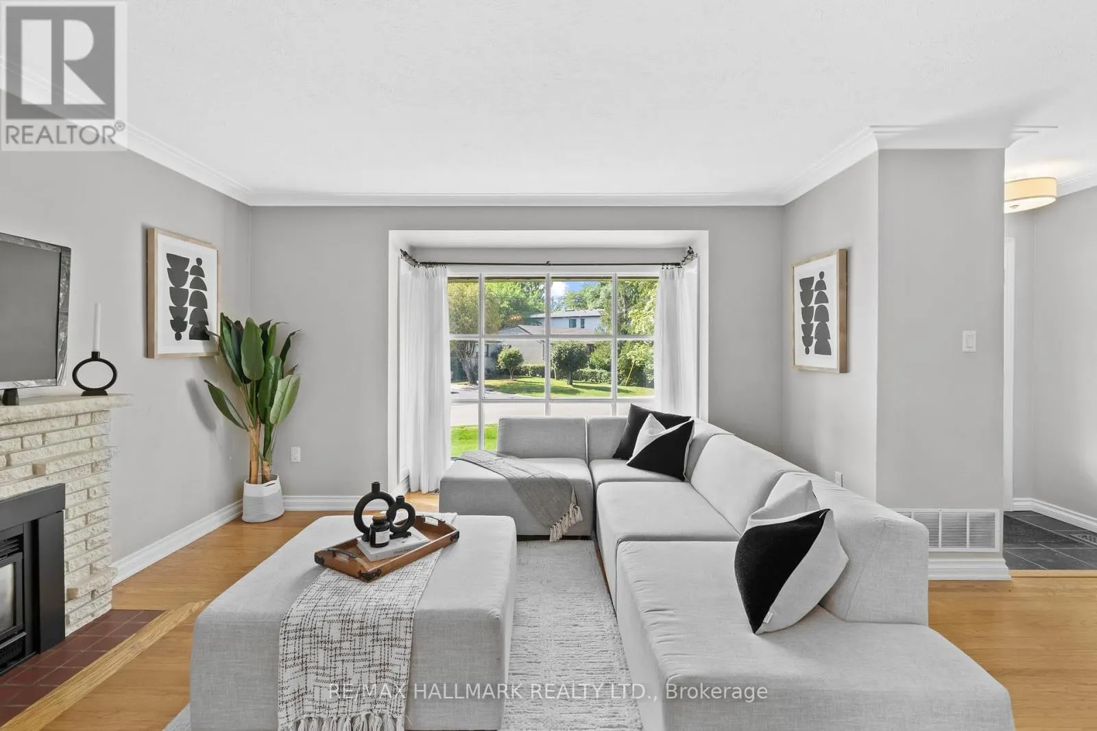 441 JEANETTE DRIVE