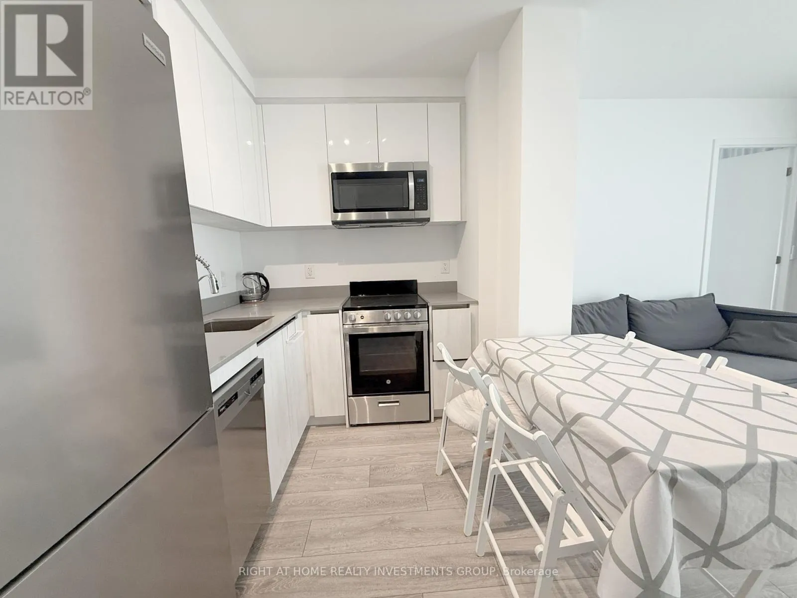 1212 - 3100 KEELE STREET