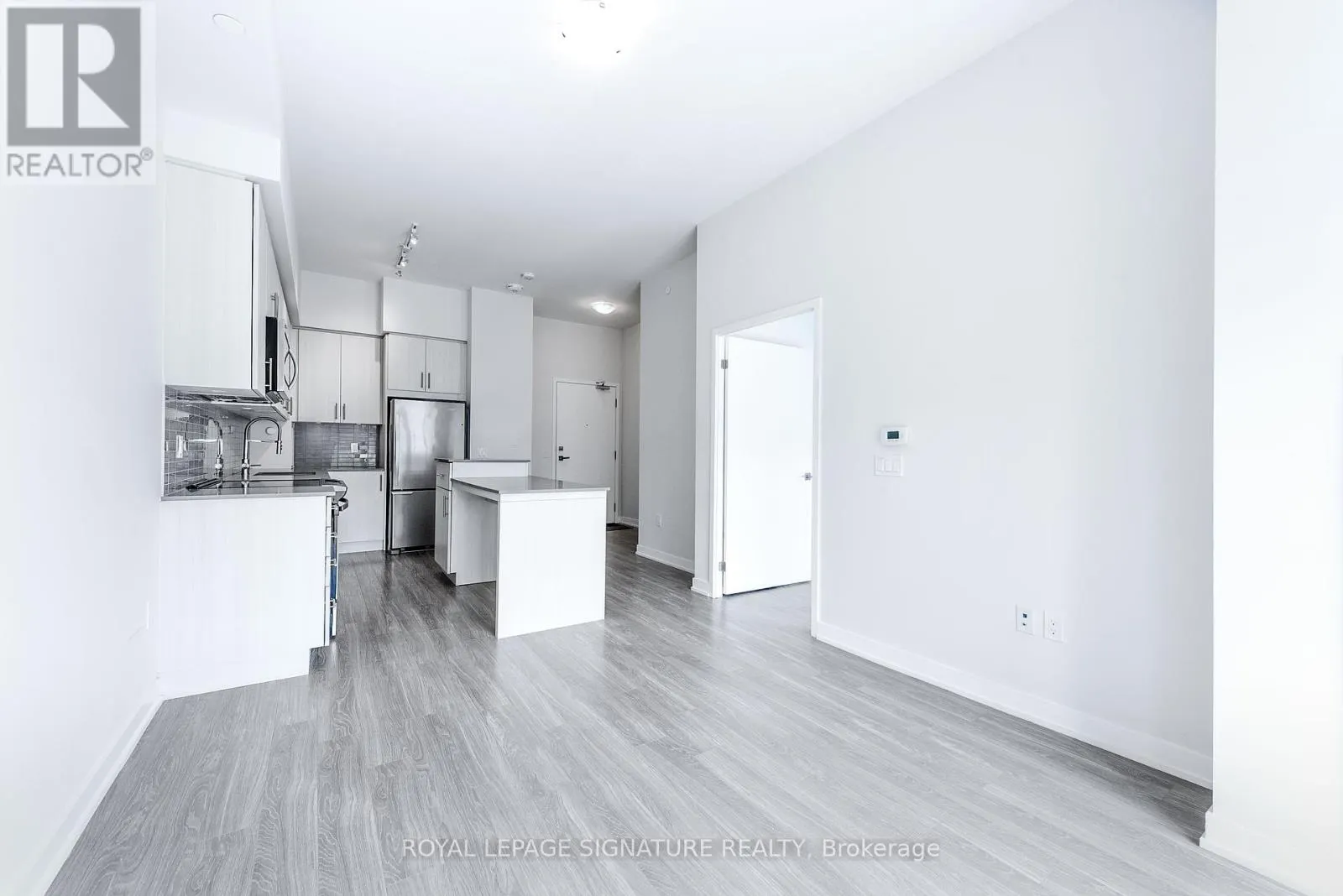 338 - 4085 PARKSIDE VILLAGE DRIVE