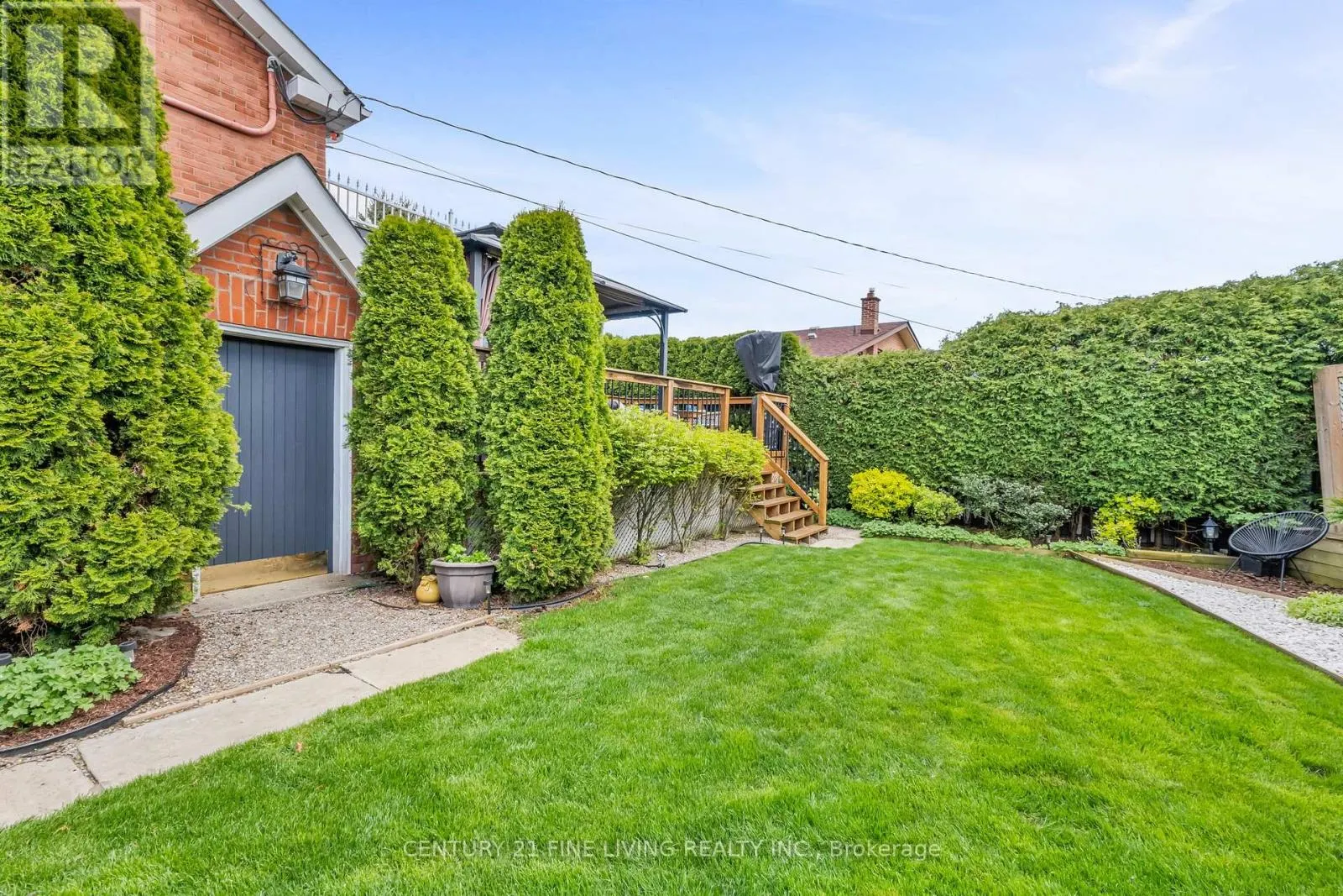 30 NORGROVE CRESCENT