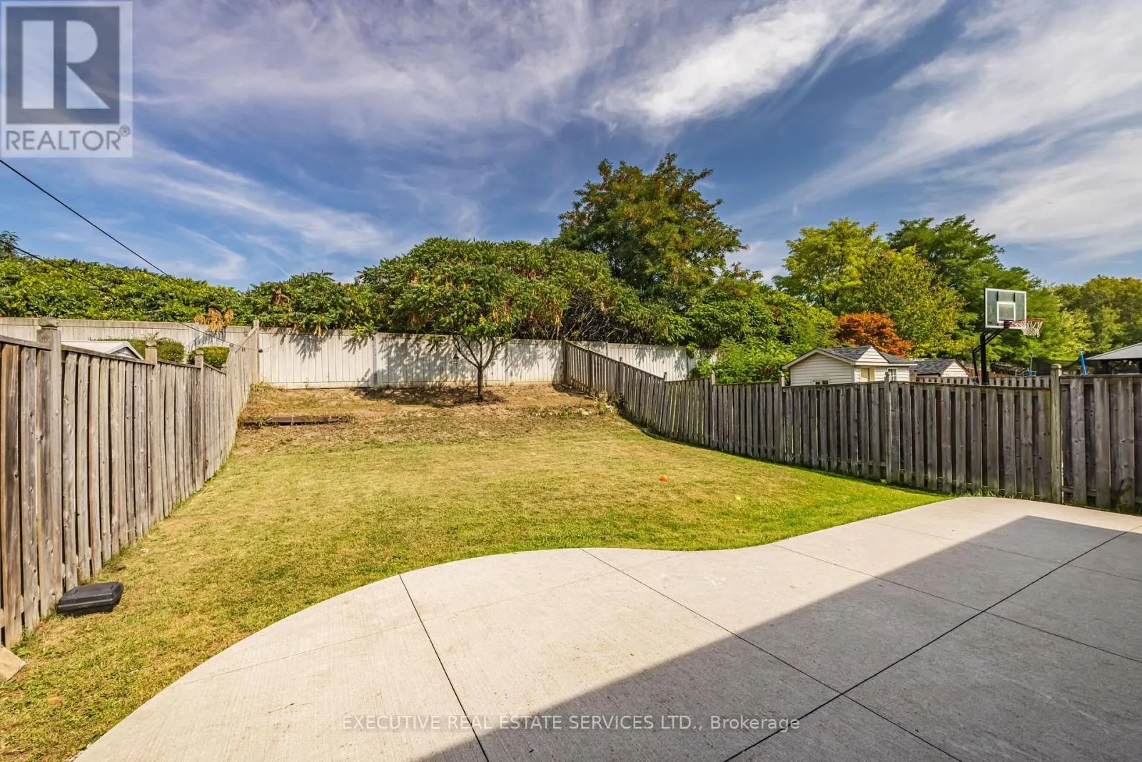 43 SUSAN AVENUE