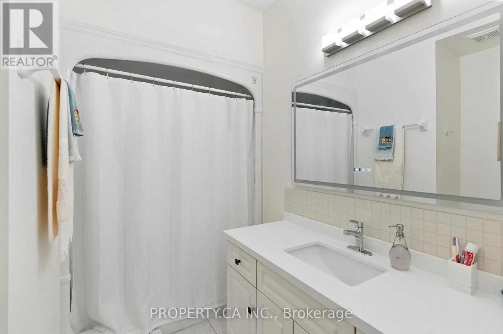 33 - 2169 ORCHARD ROAD