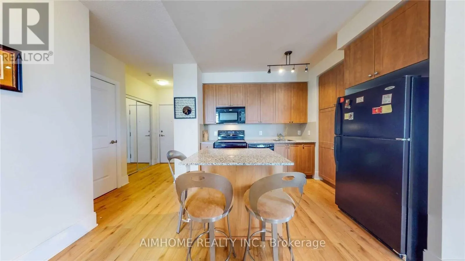 2907 - 330 BURNHAMTHORPE ROAD W