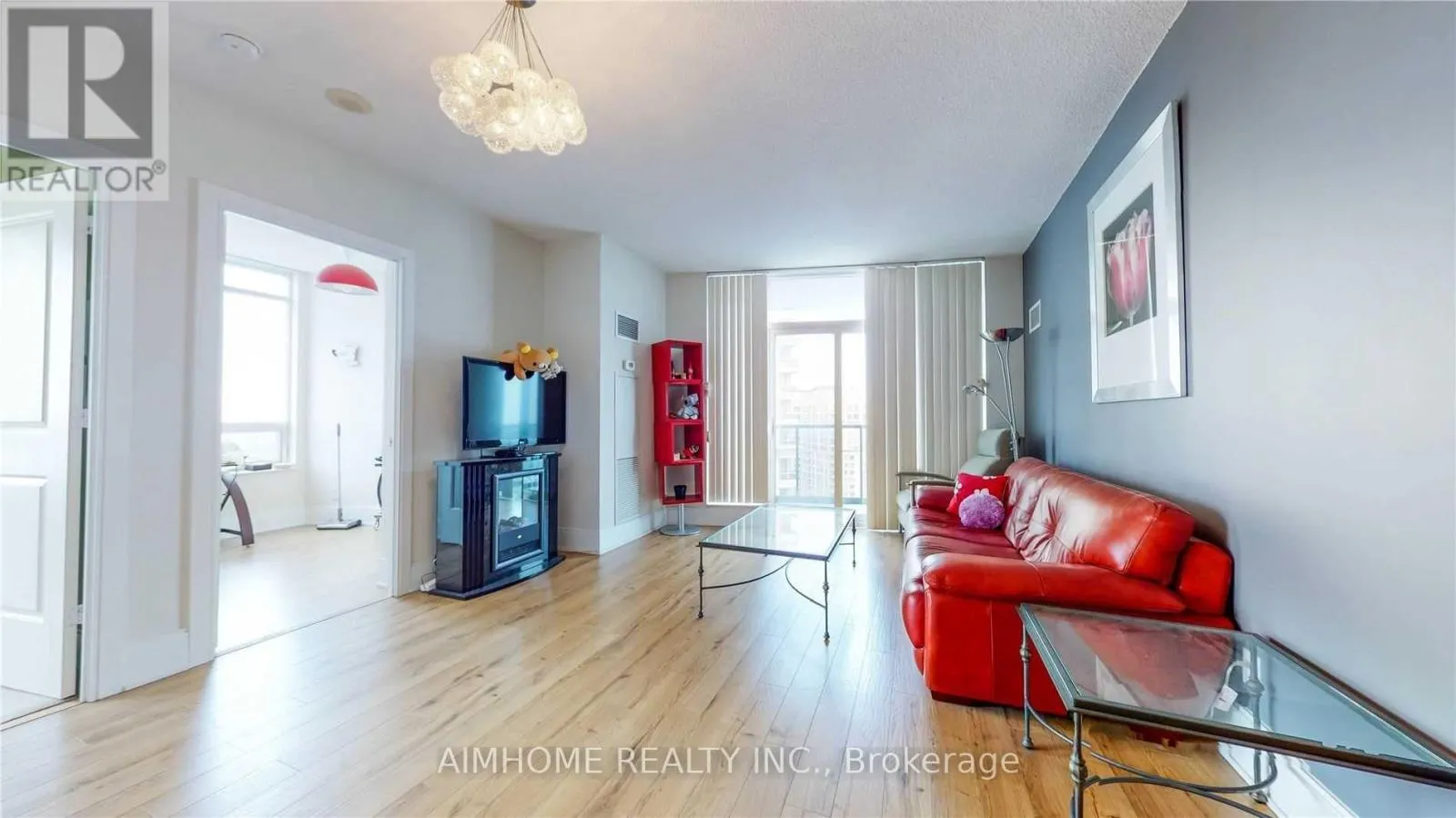 2907 - 330 BURNHAMTHORPE ROAD W