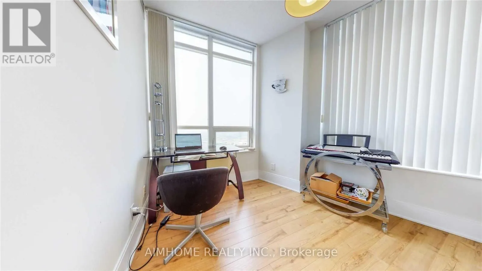 2907 - 330 BURNHAMTHORPE ROAD W