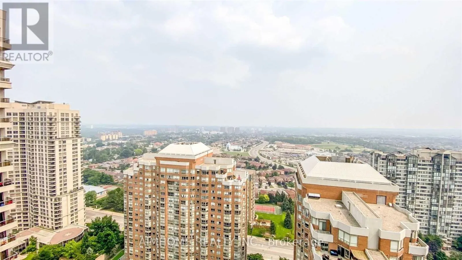 2907 - 330 BURNHAMTHORPE ROAD W