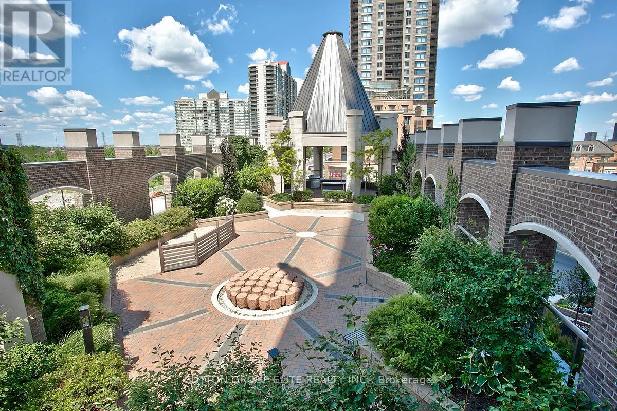1407 - 388 PRINCE OF WALES DRIVE