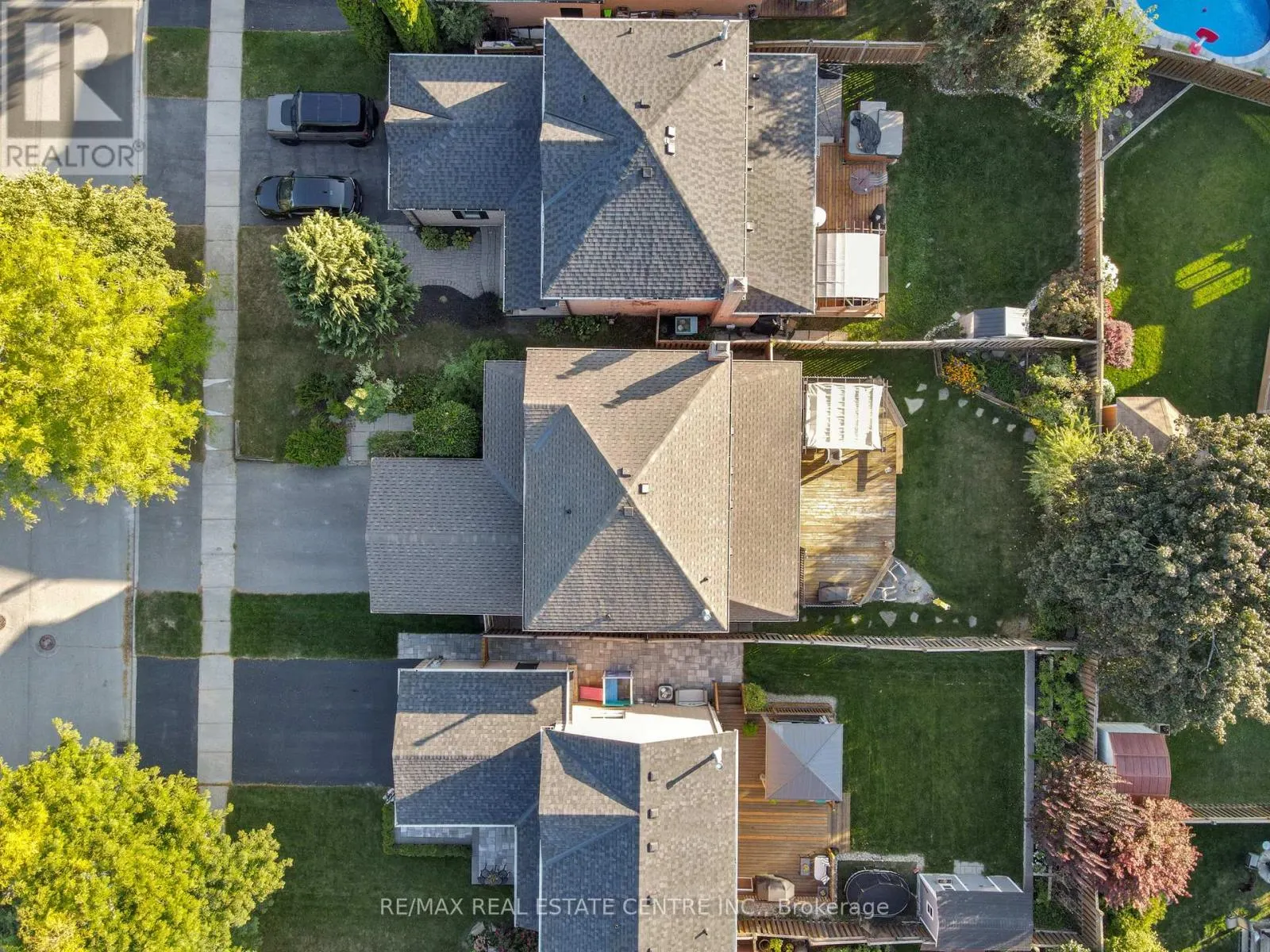 21 WATSON ROAD