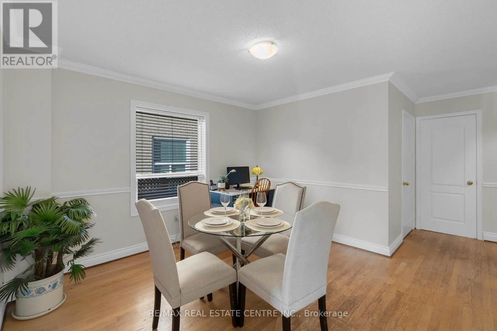 21 WATSON ROAD