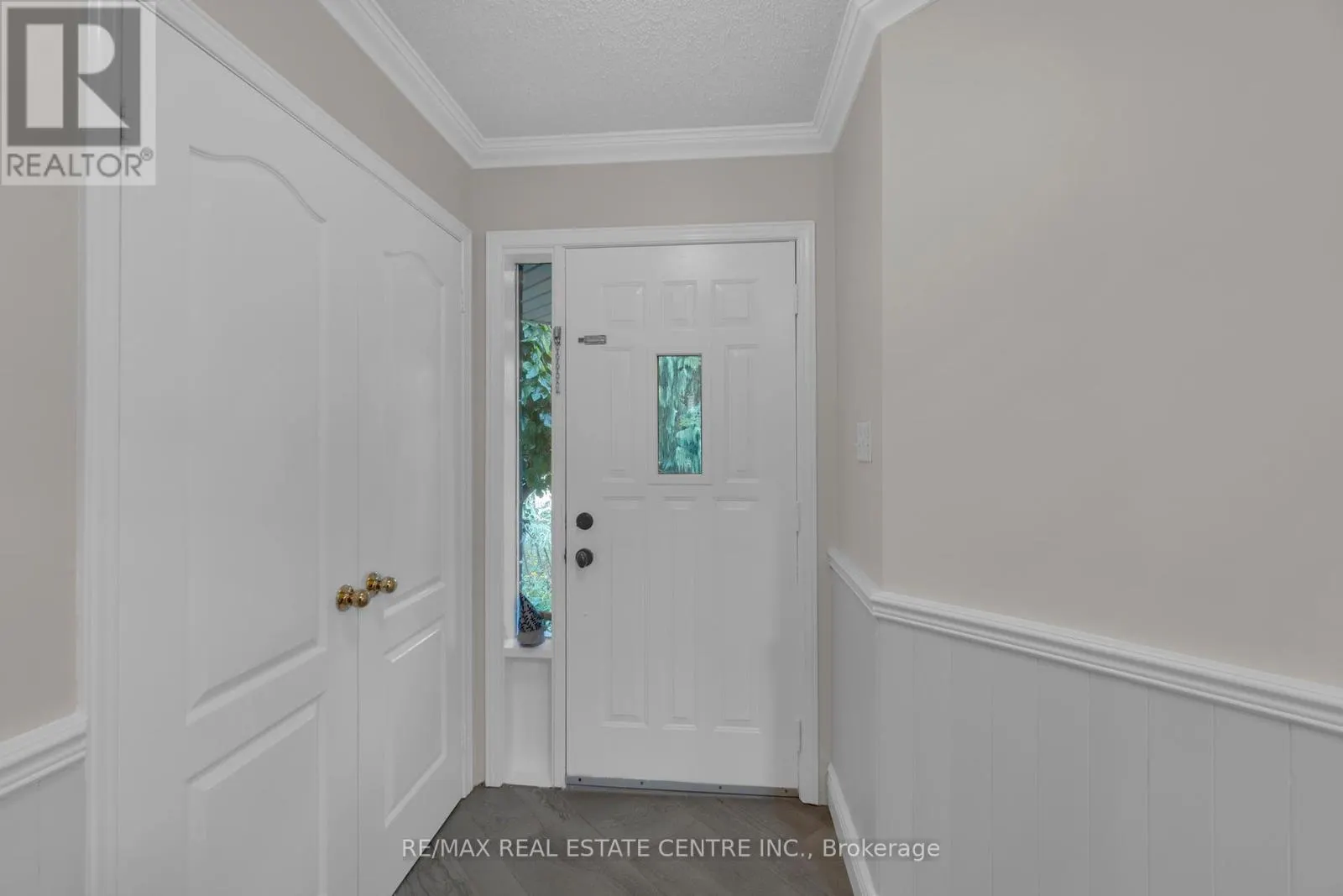 21 WATSON ROAD