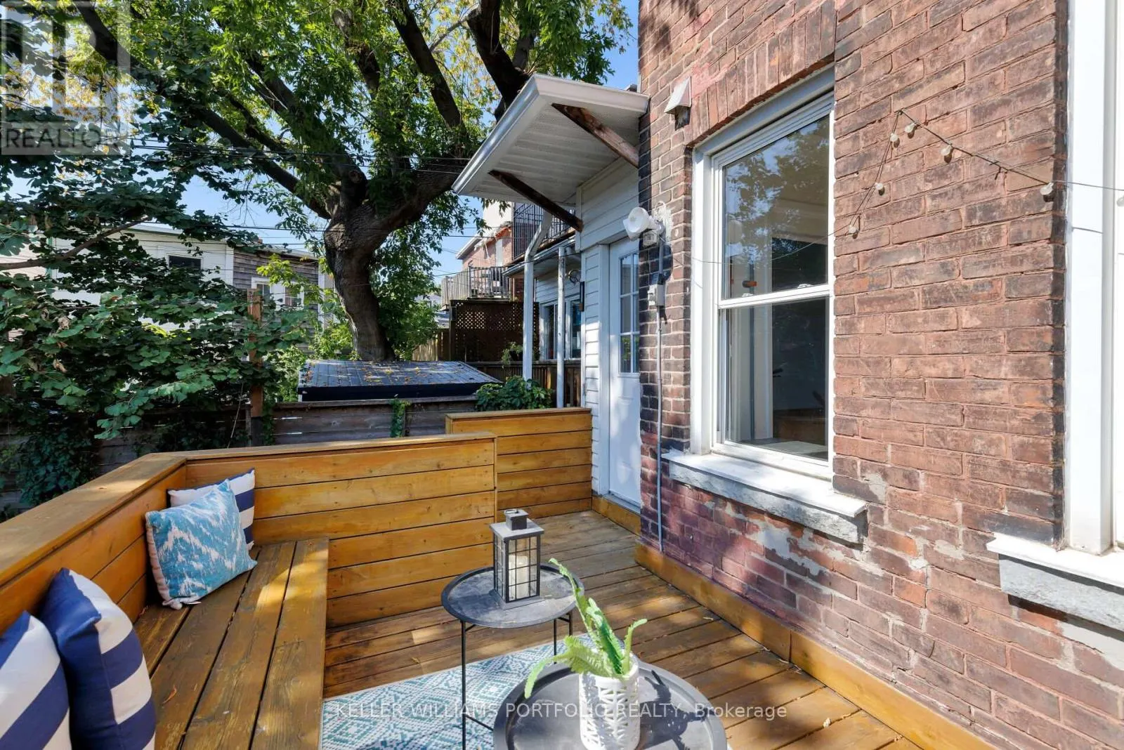 77 HOOK AVENUE