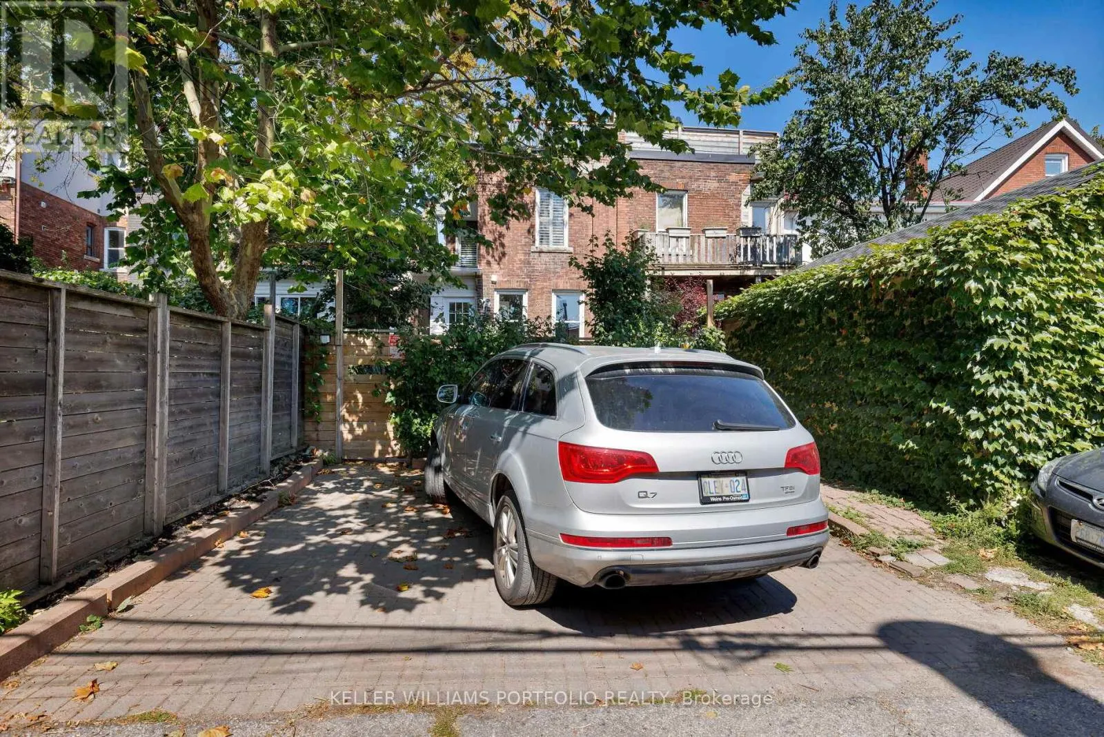 77 HOOK AVENUE