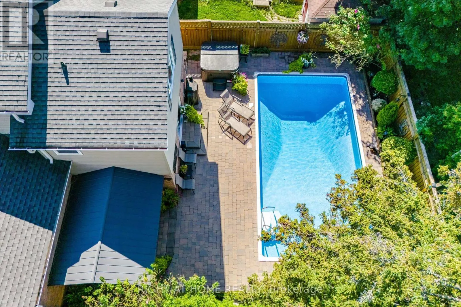 4 CANTRILL COURT