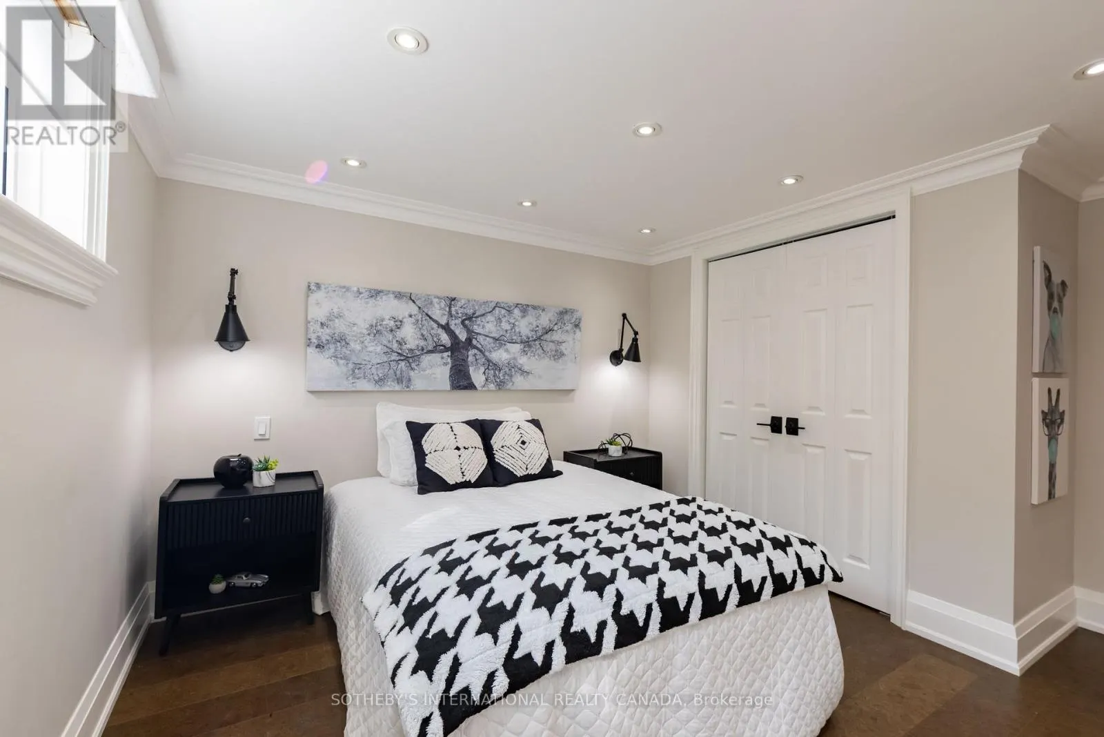 7 WELBROOKE PLACE
