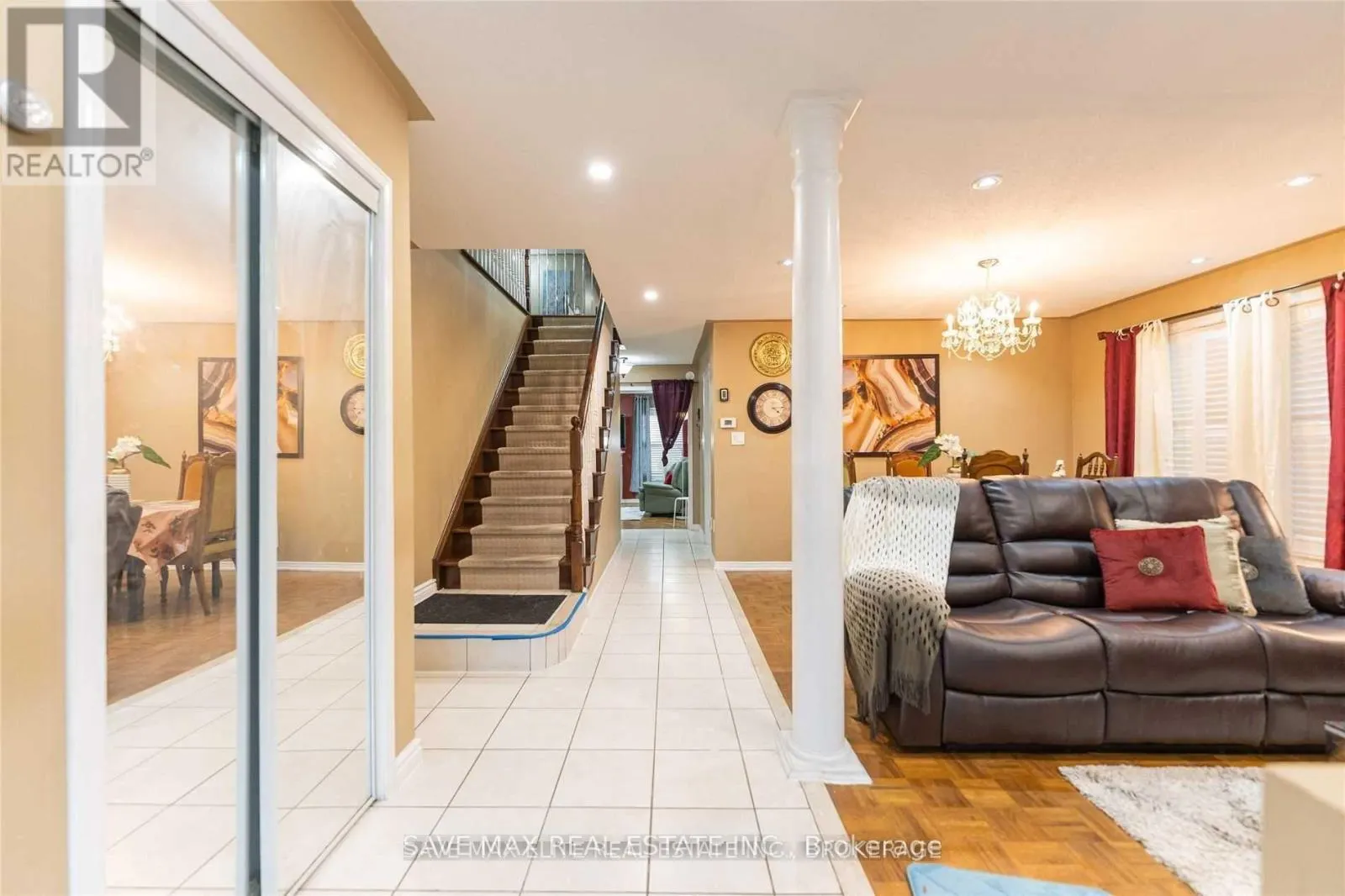 12 MAVERICK CRESCENT