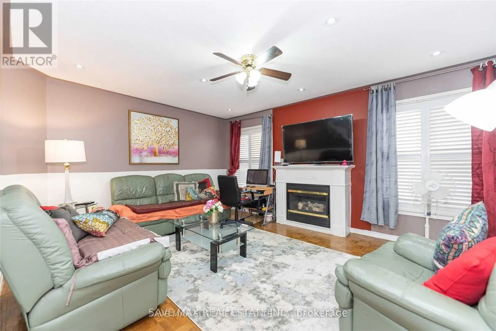 12 MAVERICK CRESCENT