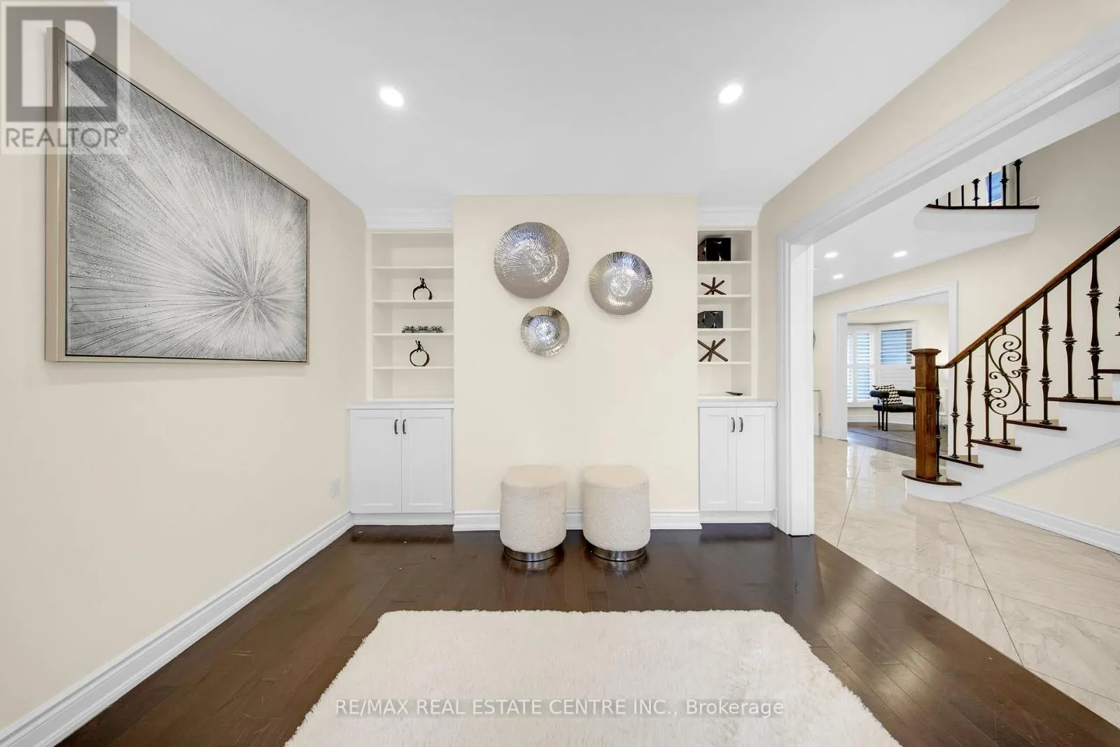 30 OAKLEA BOULEVARD