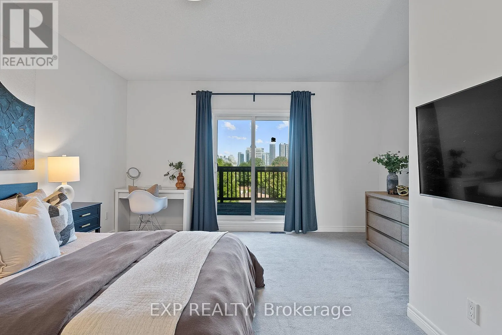 451 ROYAL YORK ROAD
