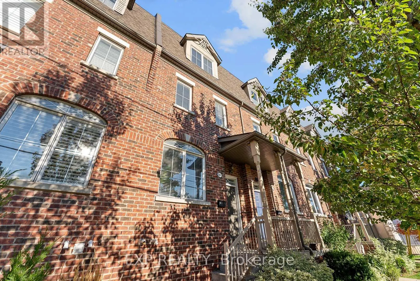 451 ROYAL YORK ROAD