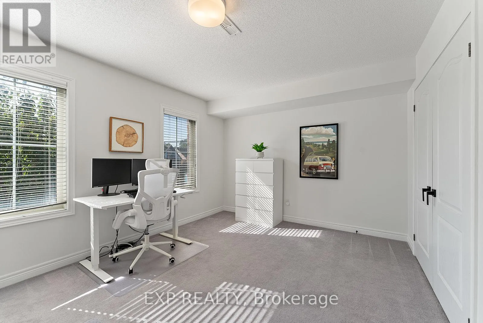451 ROYAL YORK ROAD