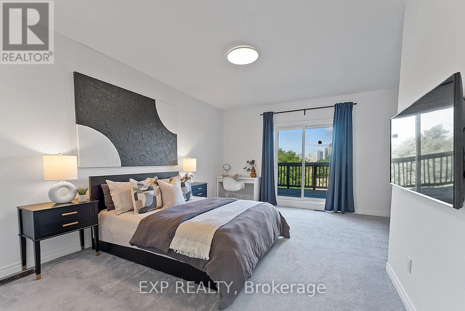451 ROYAL YORK ROAD