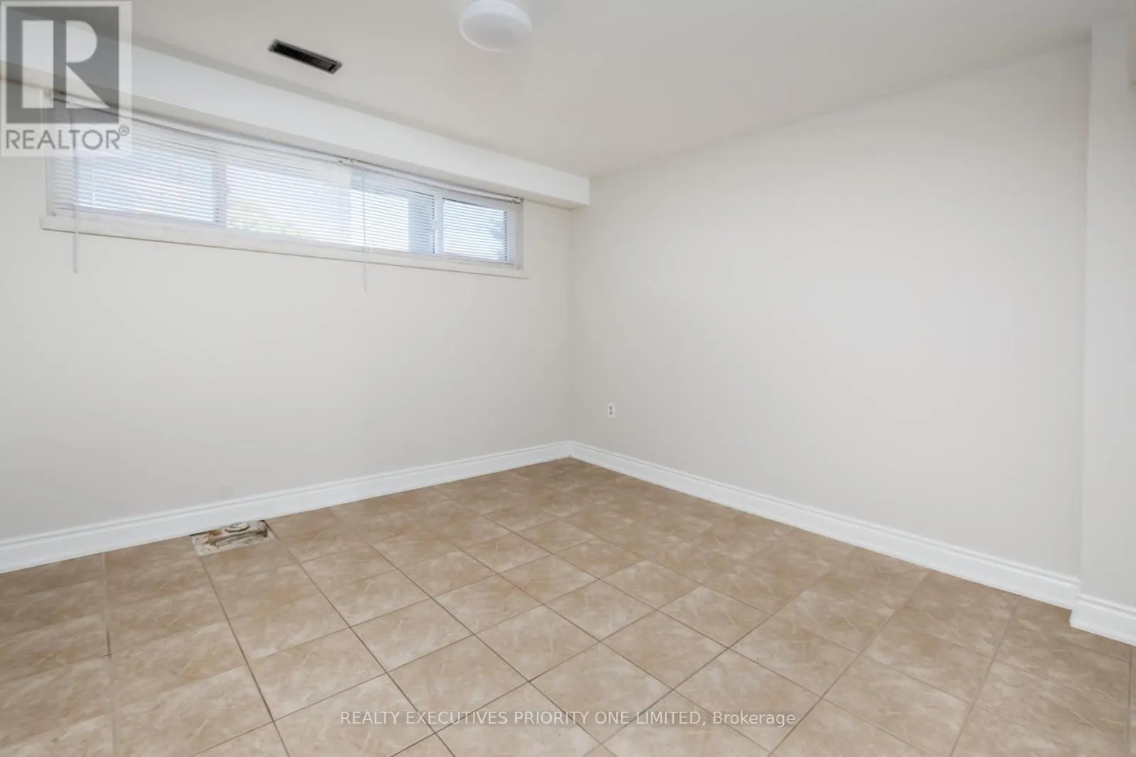 5 LANTOS COURT