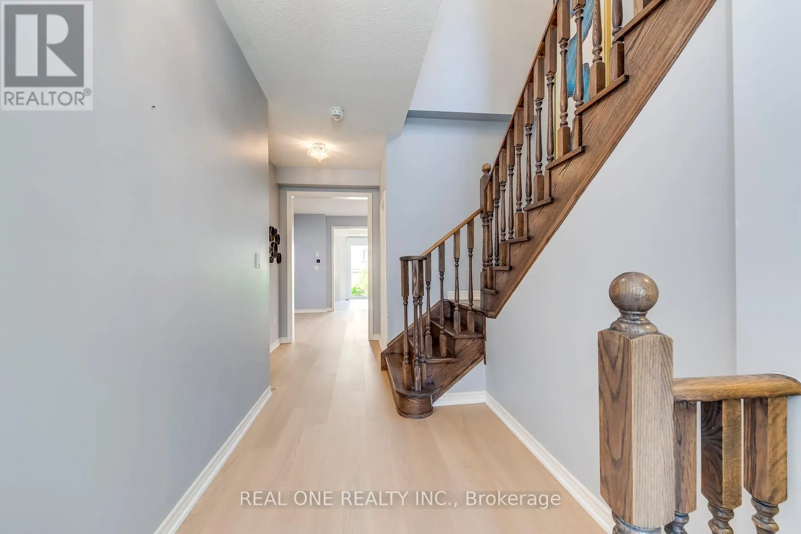475 GEORGE RYAN AVENUE