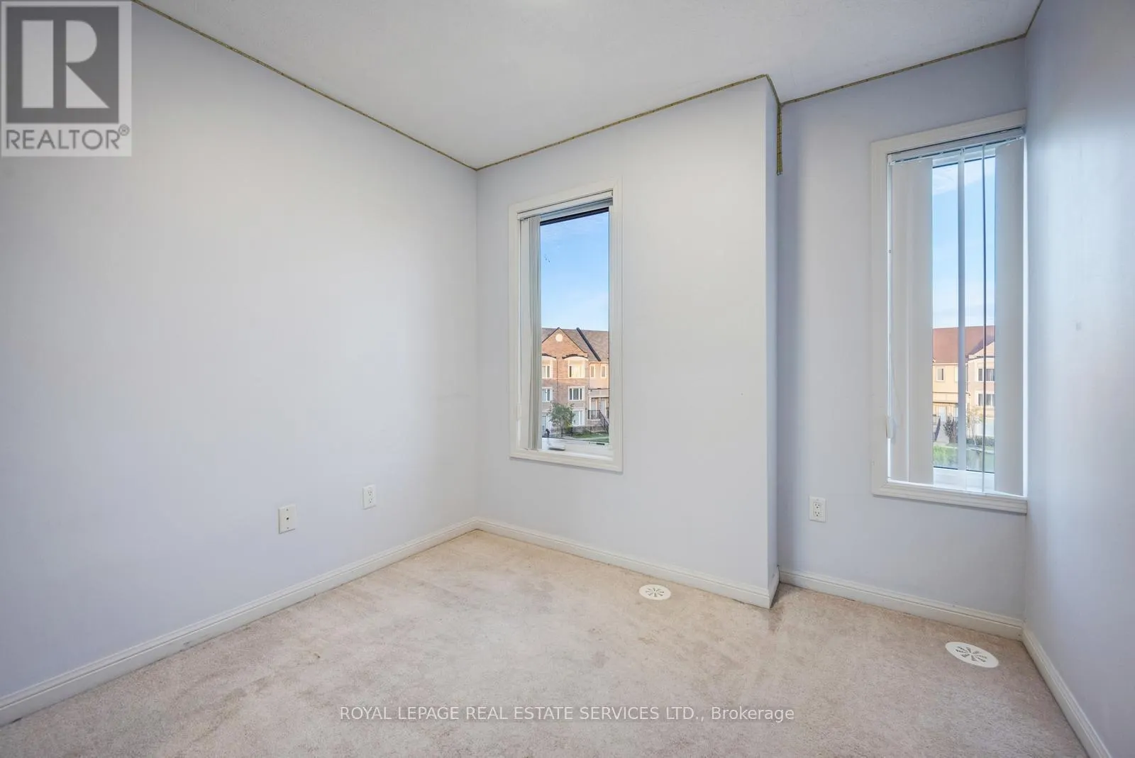 7 - 3185 BOXFORD CRESCENT