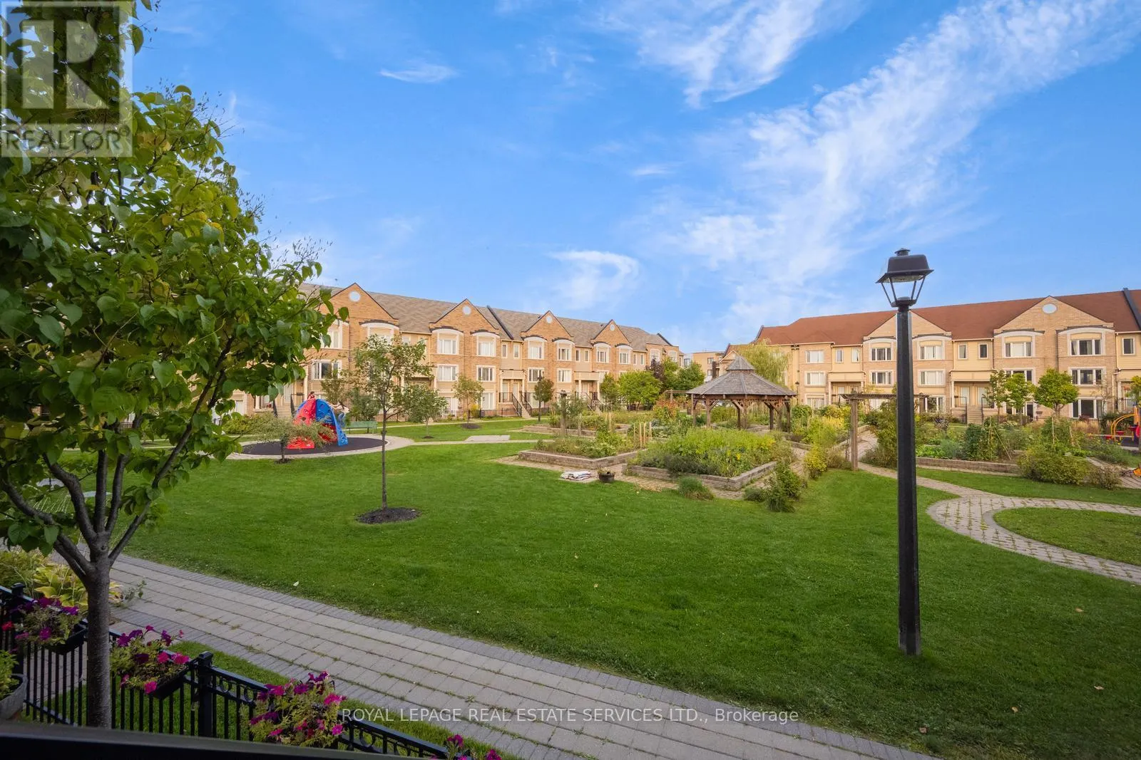 7 - 3185 BOXFORD CRESCENT