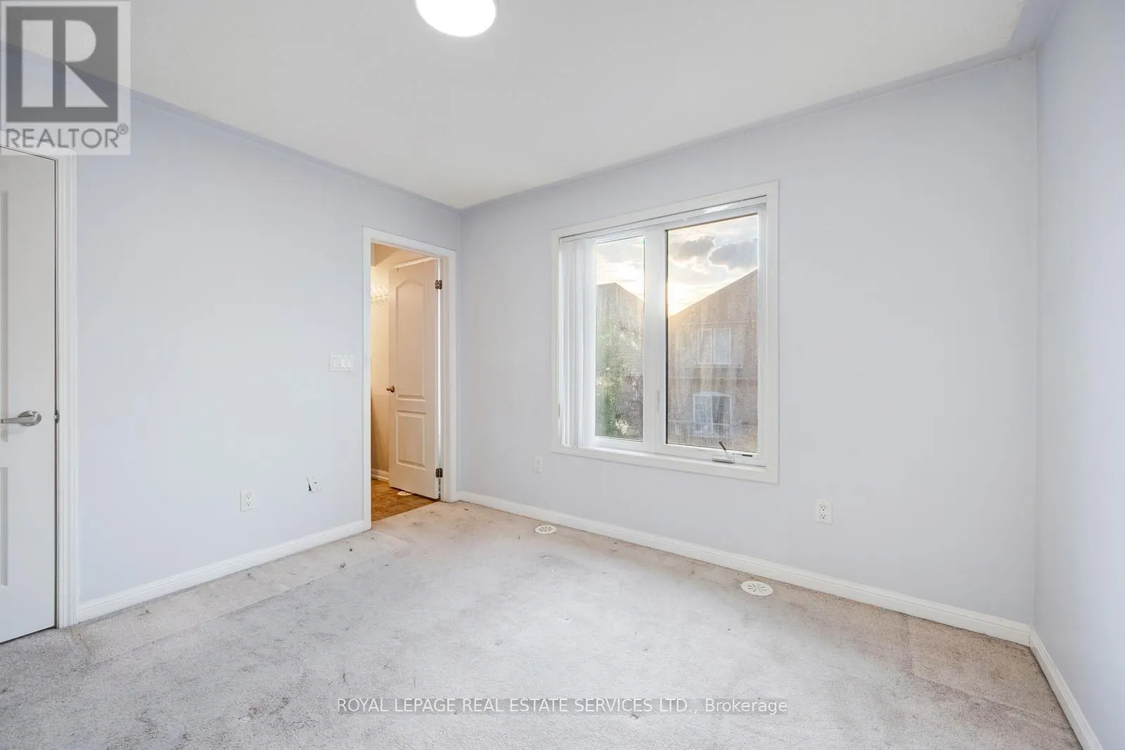 7 - 3185 BOXFORD CRESCENT