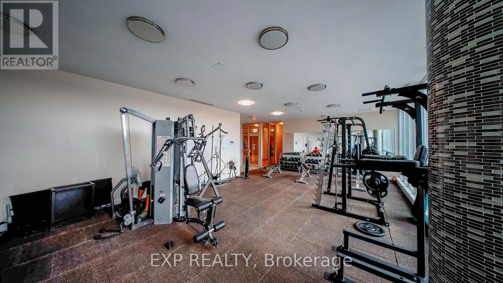319 - 2240 LAKE SHORE BOULEVARD W