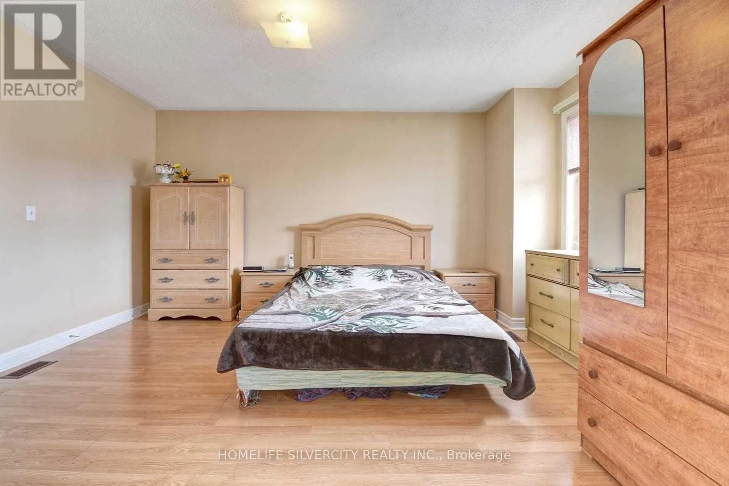 10 TREVINO CRESCENT