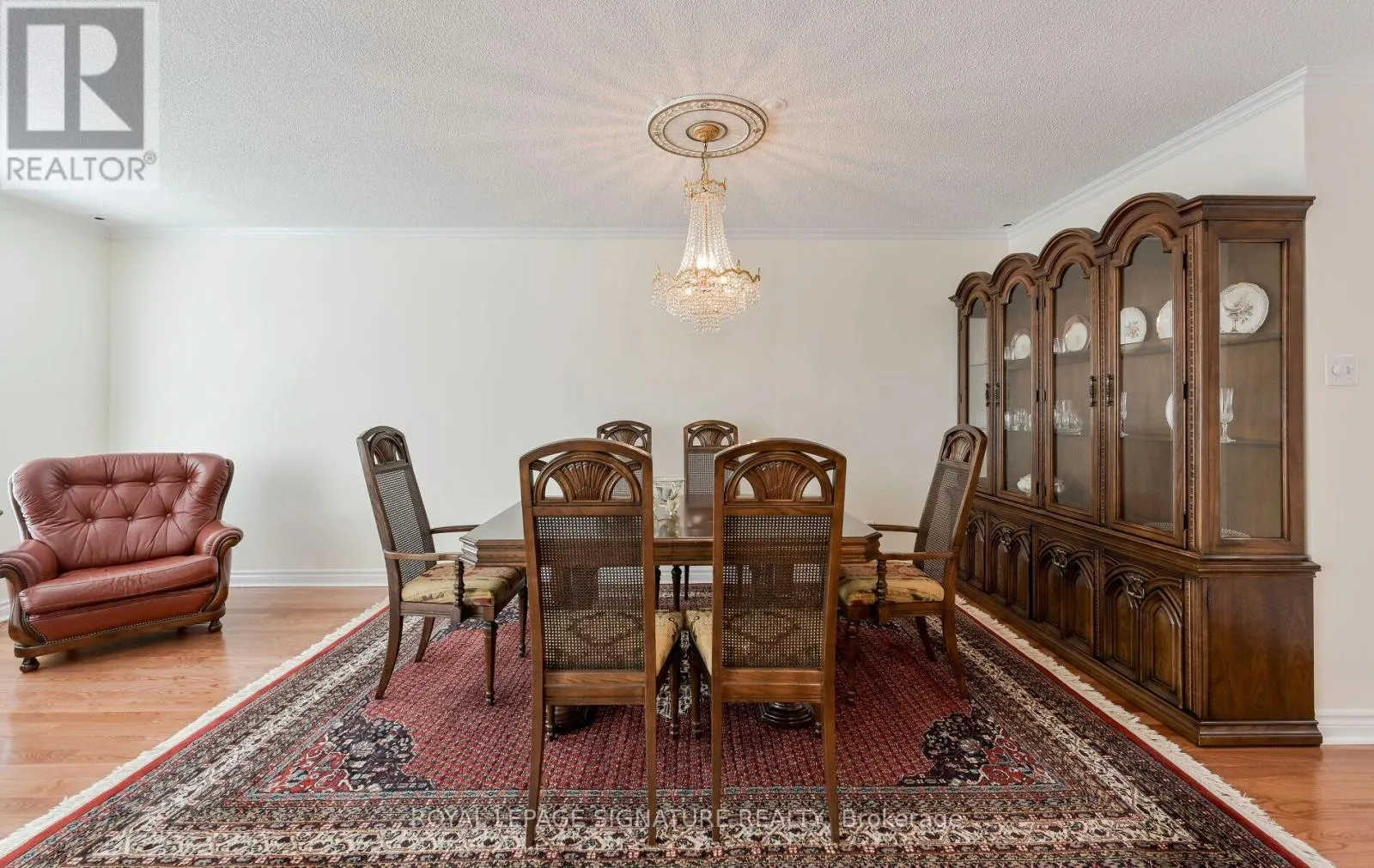 1232 UPPER VILLAGE DRIVE