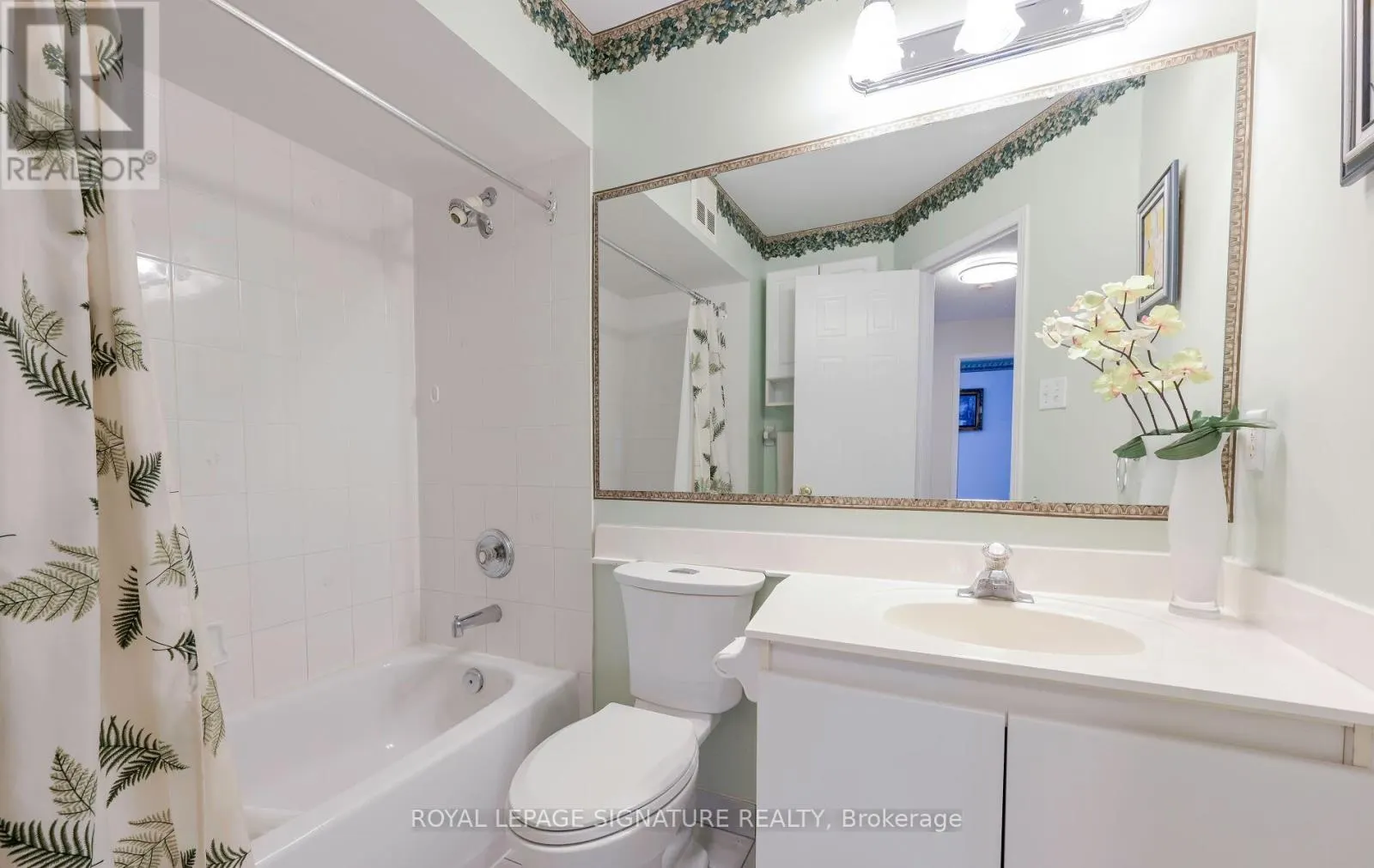 1232 UPPER VILLAGE DRIVE