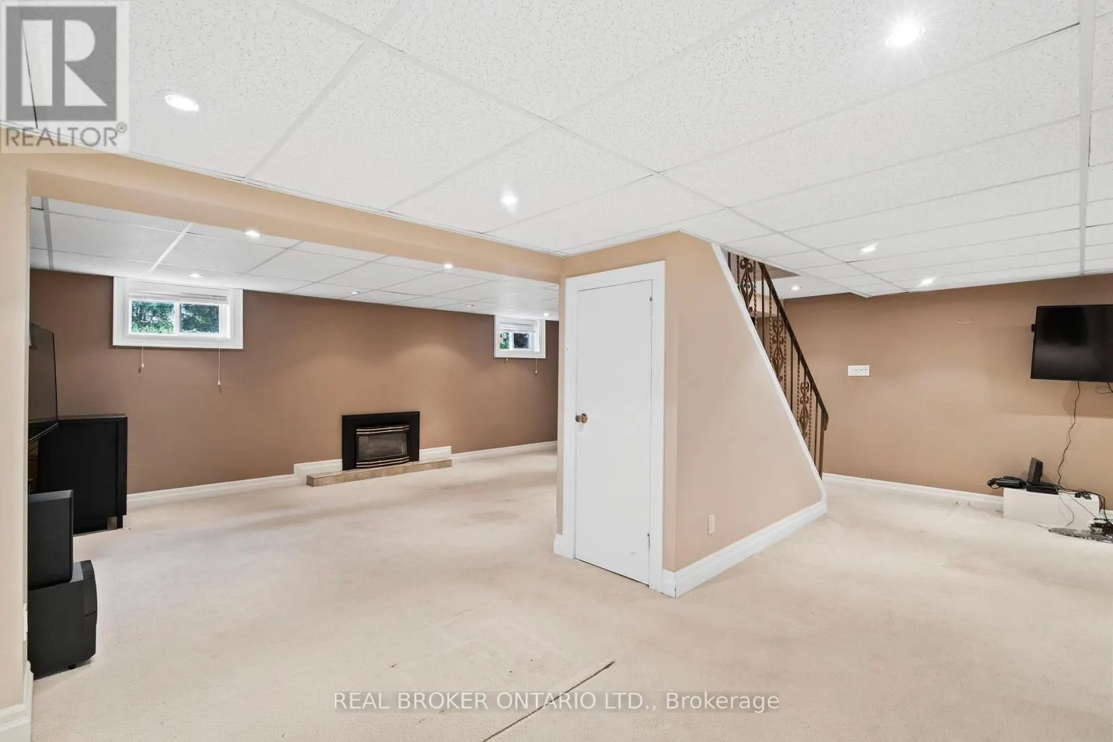 841 FLETCHER VALLEY CRESCENT
