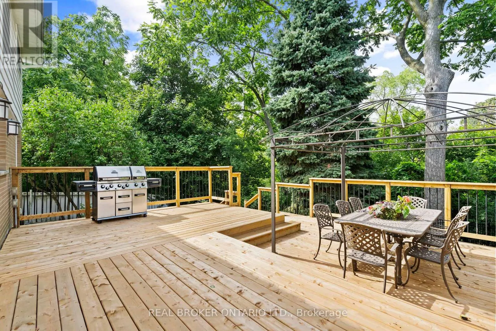 841 FLETCHER VALLEY CRESCENT