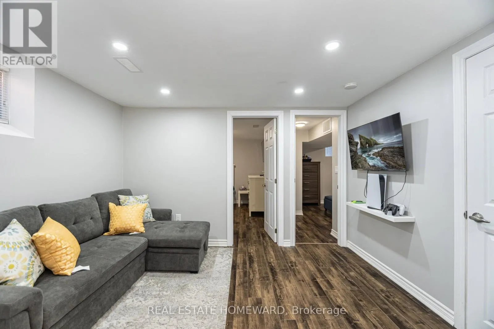 309 ROYAL SALISBURY WAY