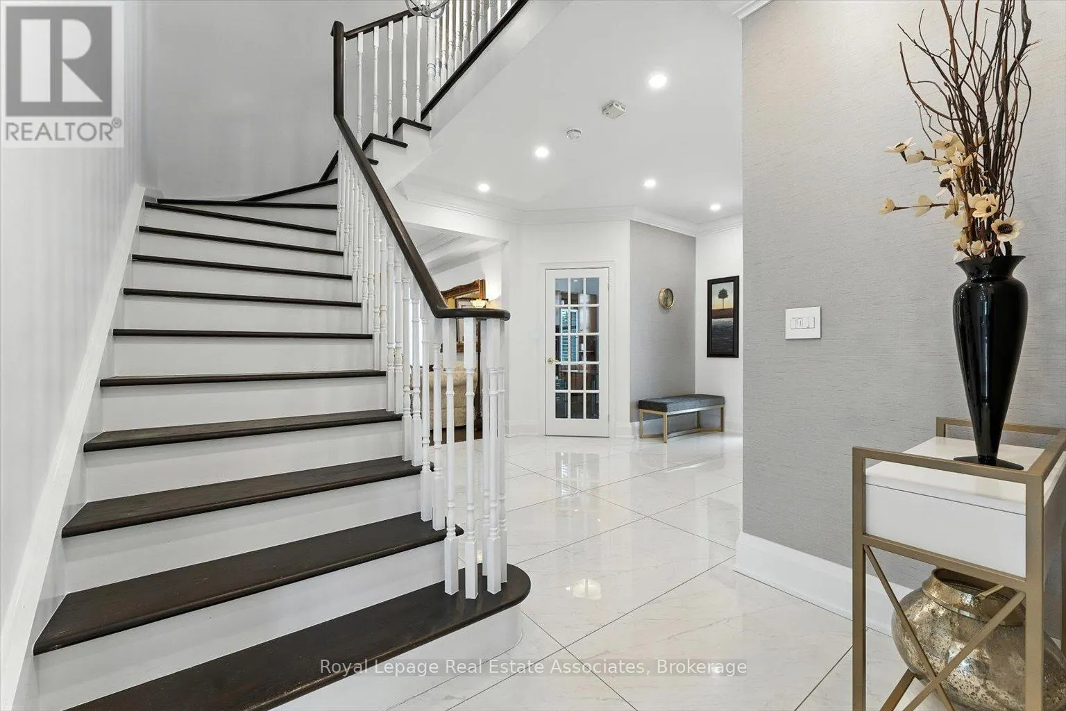 27 GROUSE LANE