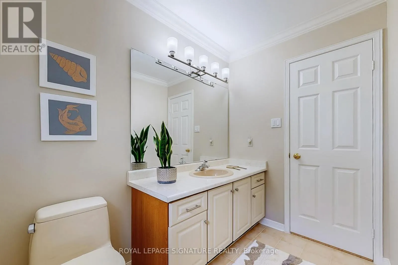 1729 PENGILLEY PLACE