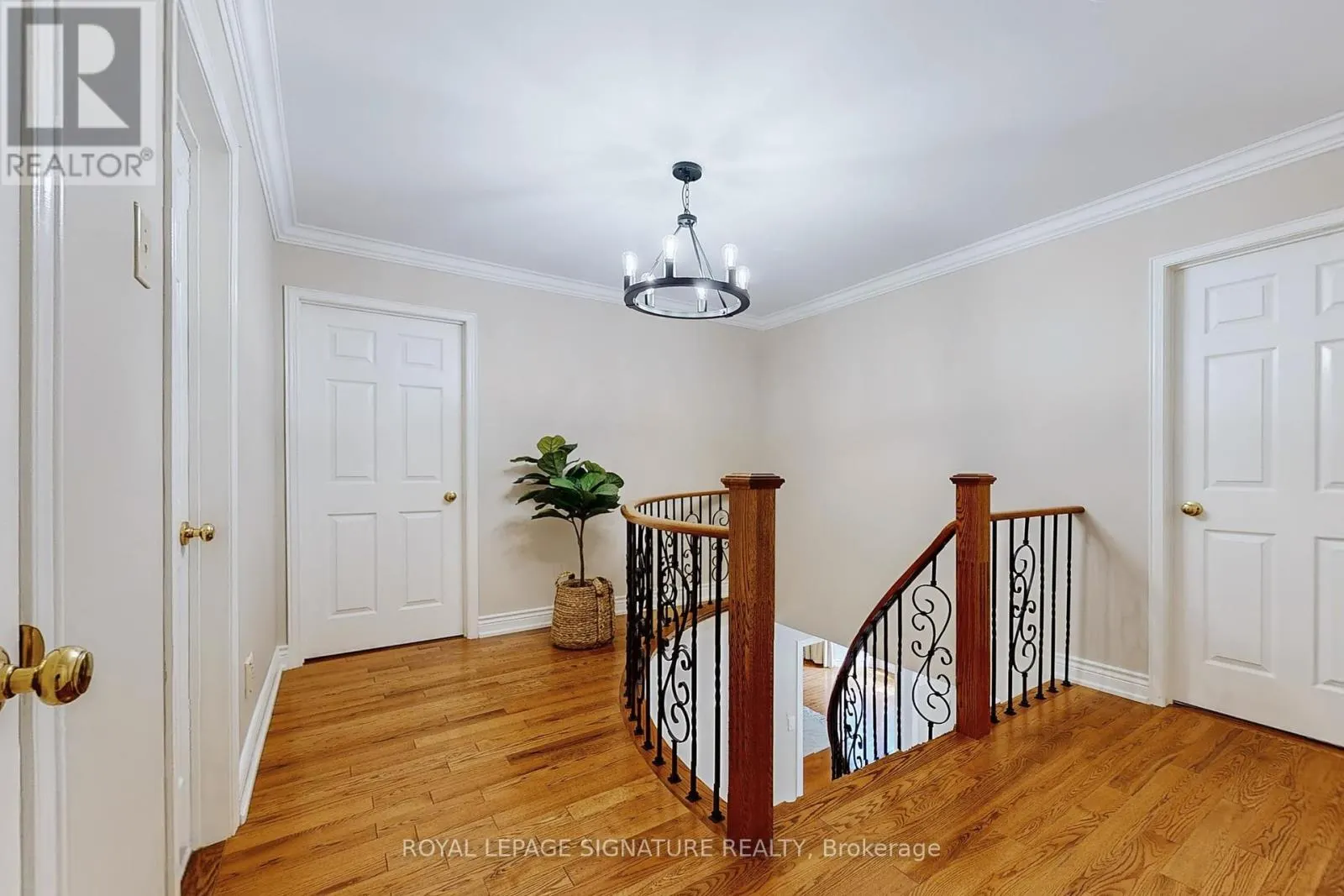 1729 PENGILLEY PLACE