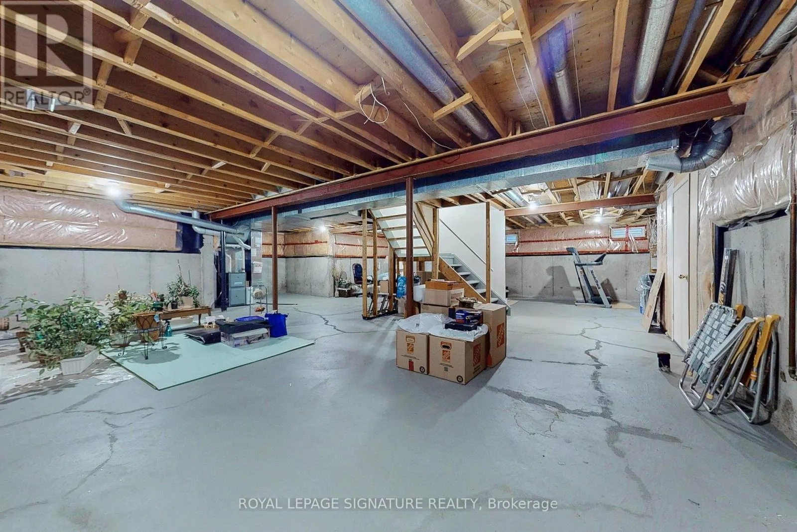 1729 PENGILLEY PLACE