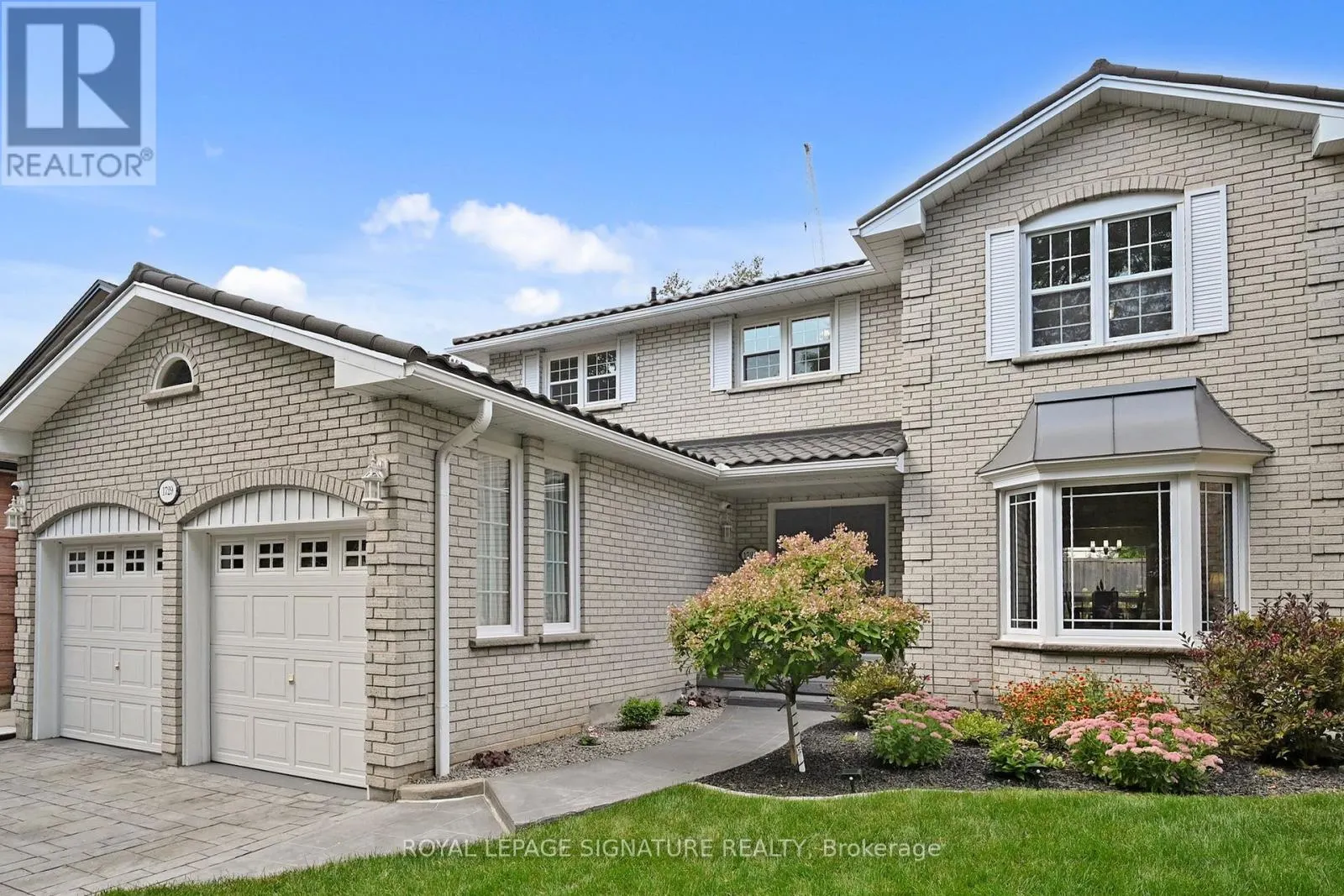 1729 PENGILLEY PLACE