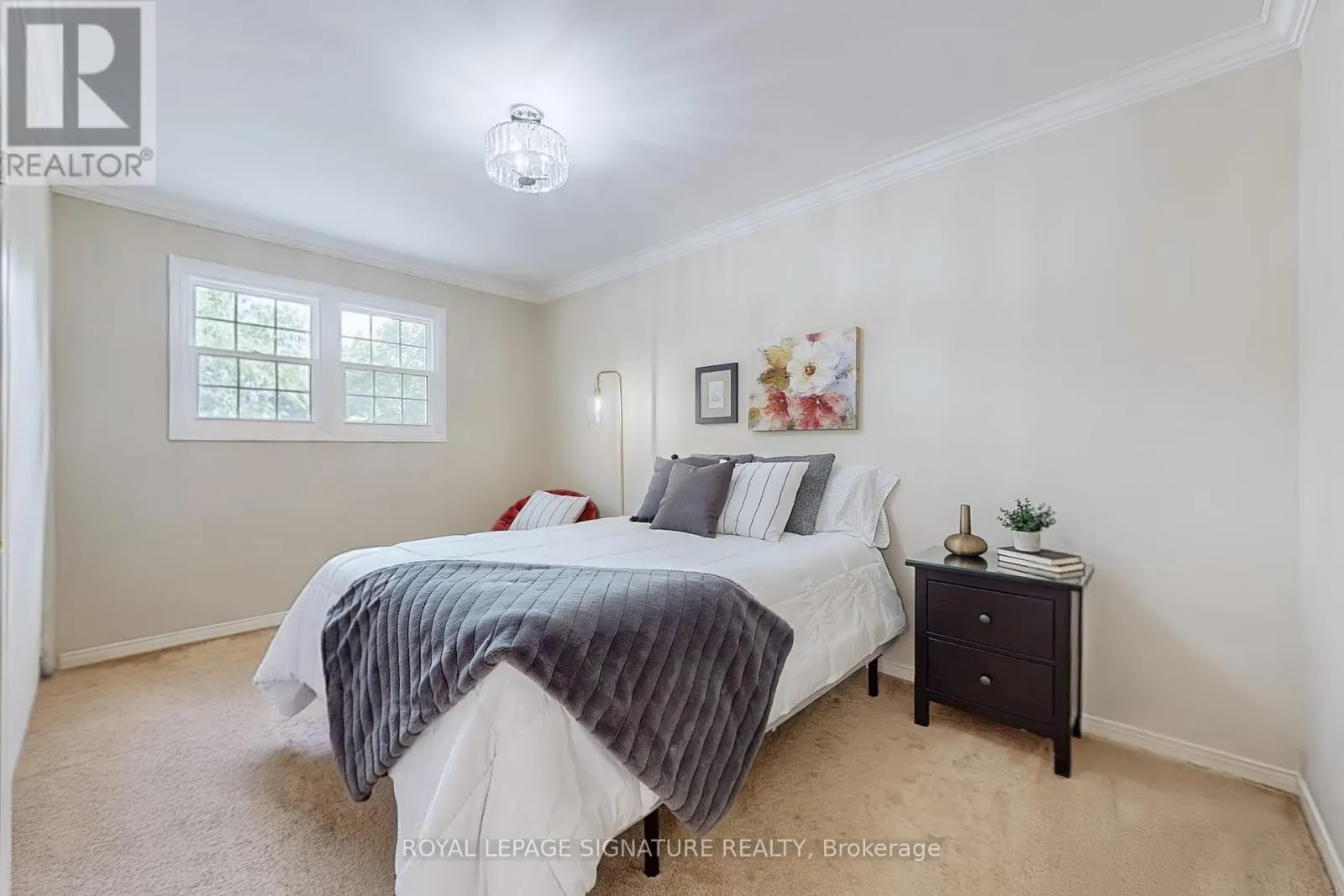 1729 PENGILLEY PLACE