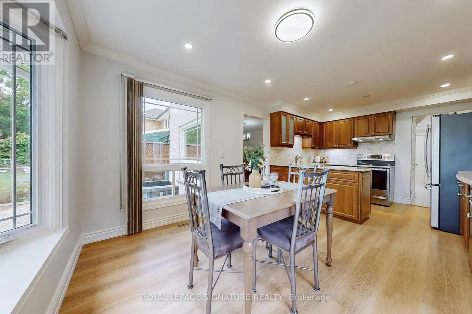 1729 PENGILLEY PLACE