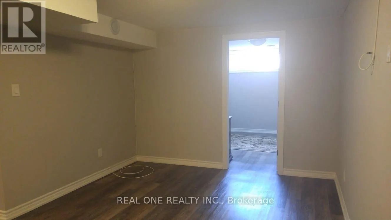 1218 SHAMIR CRESCENT
