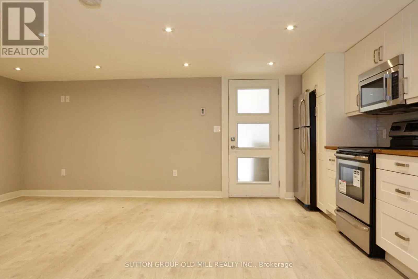 17 GRAFTON AVENUE